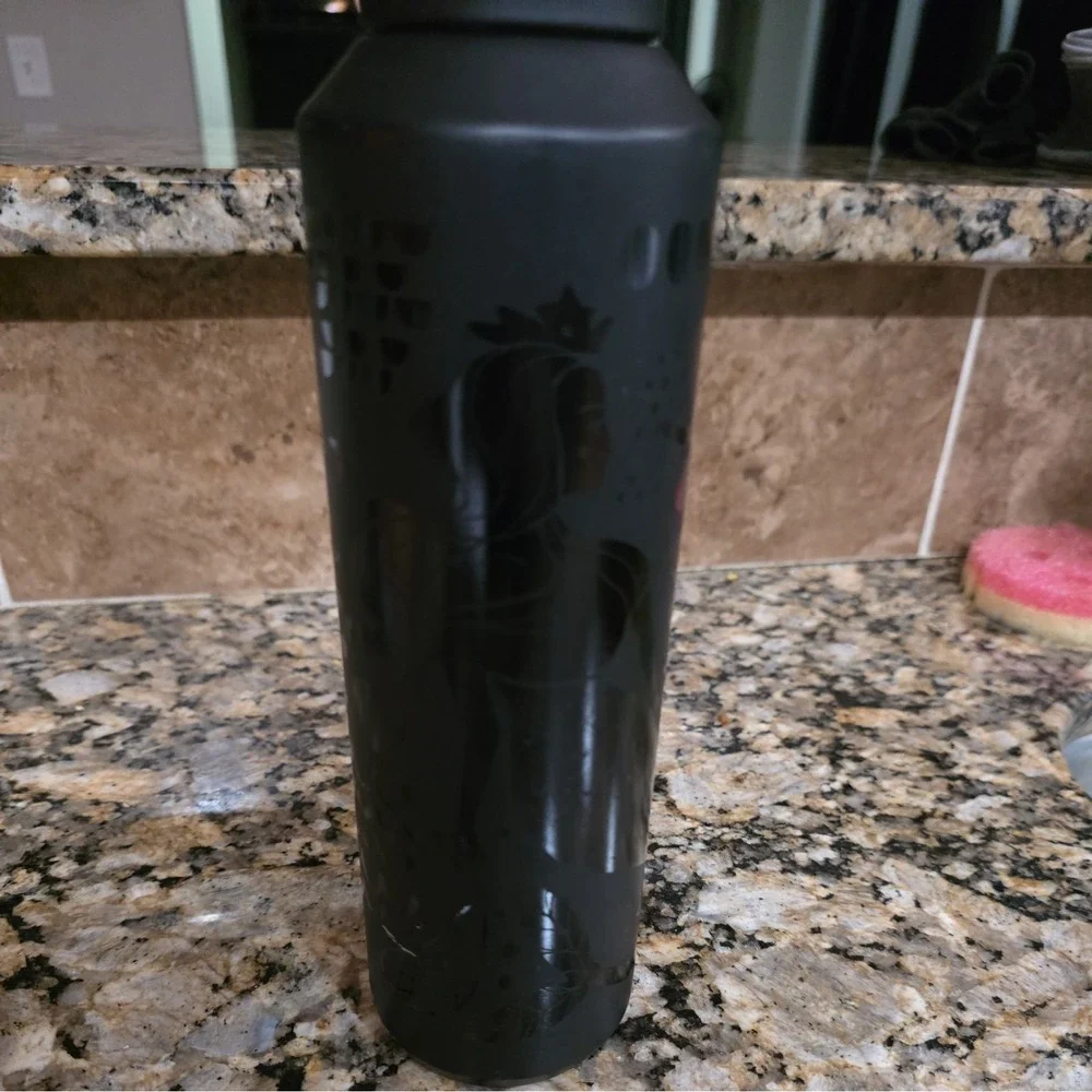 Starbucks Matte Black Siren Vacuum Insulated Stainless Steel Water Bottle 20oz